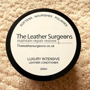 Intensive leather conditioner